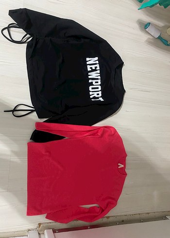 Kadın Kırmızı Kısa Sweatshirt Velcro Detaylı