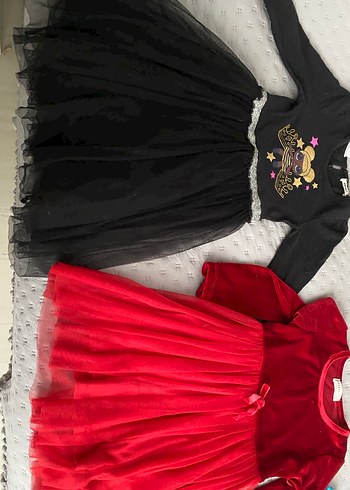 Zara Kırmızı Straplez Uzun Kollu Kız Elbisesi