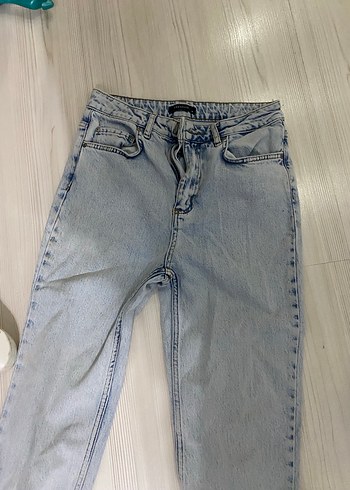 Pull and Bear Siyah Regular Fit Kadın Denim Pantolon