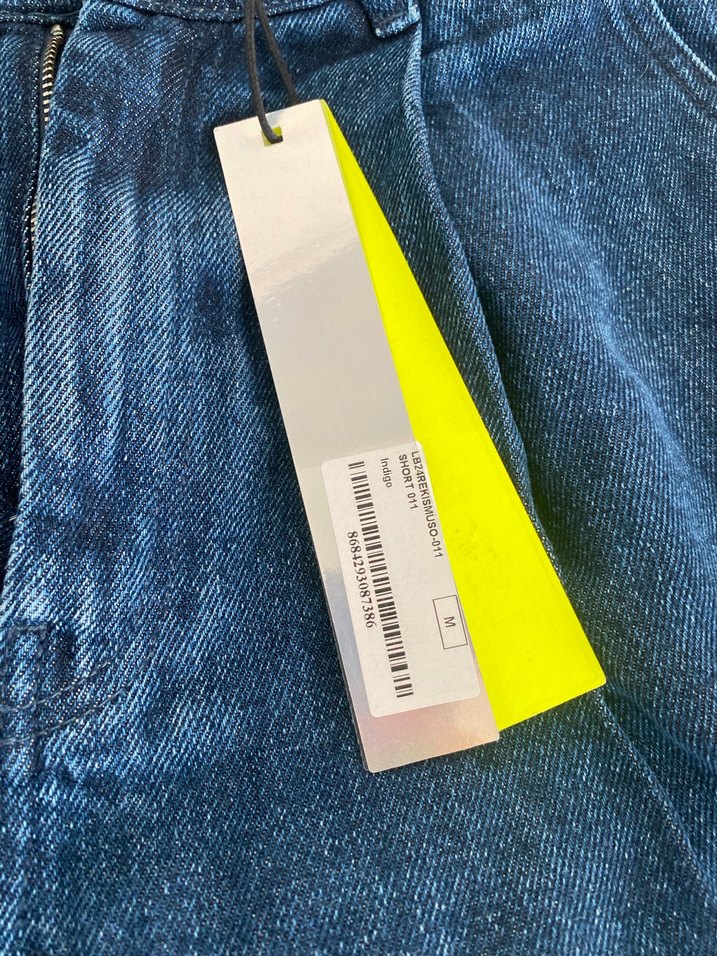 Kadın Lacivert Midi Denim Şort - Görsel 3