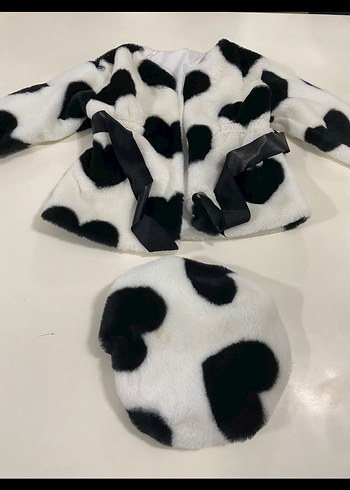 Kız Çocuk Kalp Desenli Beyaz Kürklü Ceket - Görsel 2