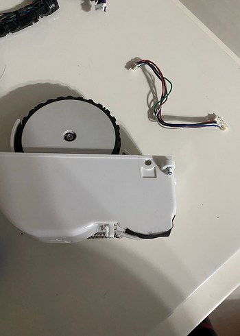 Beyaz Robot Süpürge Gövde Kapağı - Görsel 9