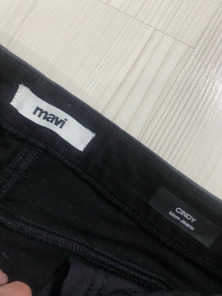 Kadın Mavi ve Siyah Salaş Denim Pantolon - Görsel 5