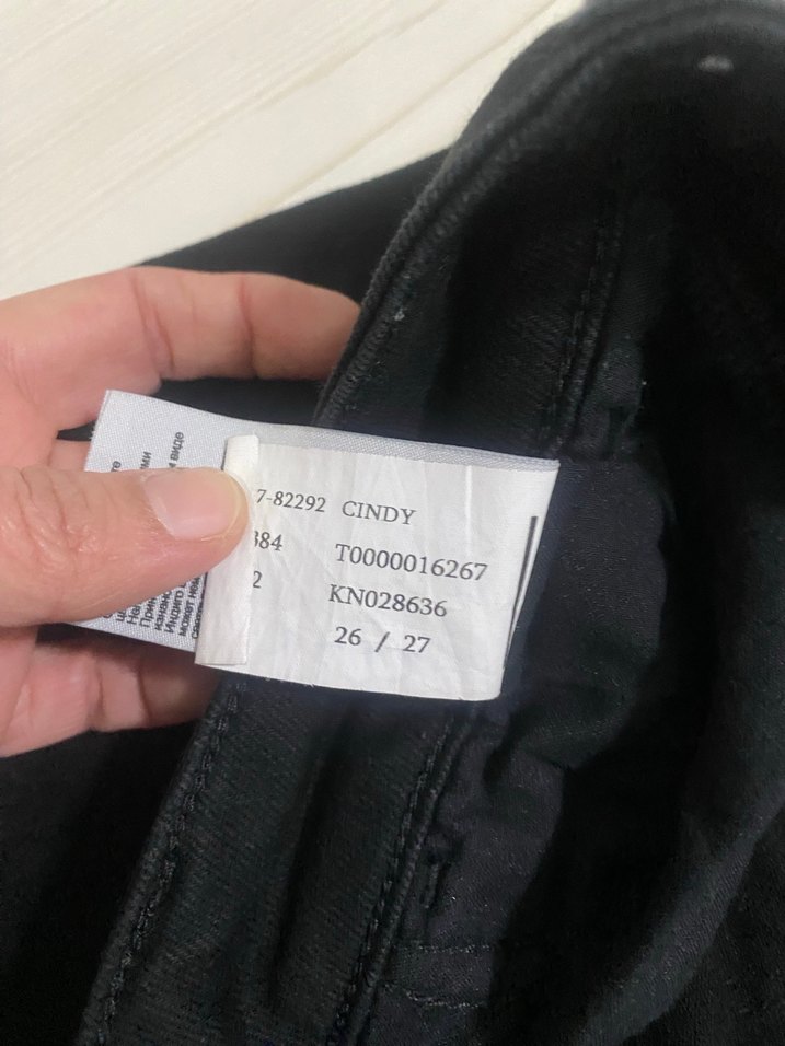 Kadın Mavi ve Siyah Salaş Denim Pantolon - Görsel 4