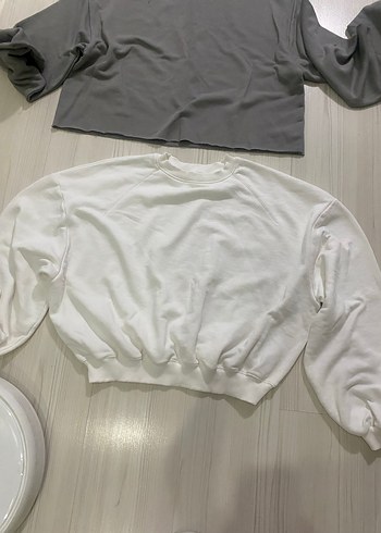 Beyaz Baskılı, Gri ve Beyaz Kadın Sweatshirt Seti - Görsel 2