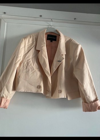 Les Benjamins Sikligin Ve Rahatligin Bulustugu Acik Pembe Blazer