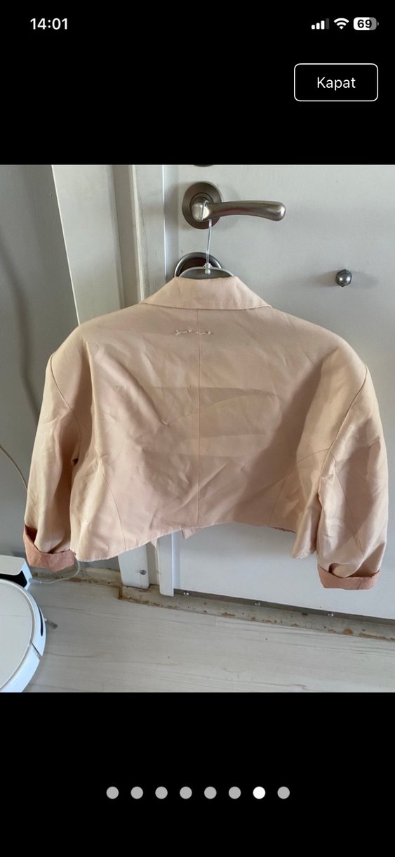 Şıklığın ve Rahatlığın Buluştuğu Açık Pembe Blazer — görsel 4/8