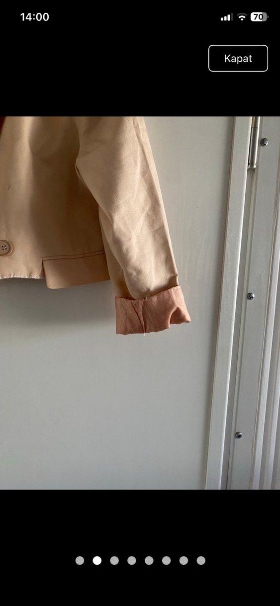 Şıklığın ve Rahatlığın Buluştuğu Açık Pembe Blazer — görsel 2/8