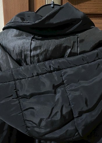 l Beden siyah Renk H&M, L beden şişme mont