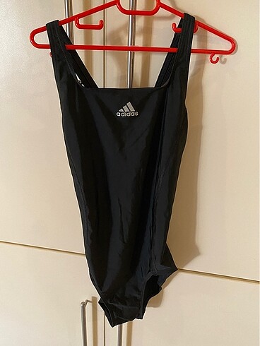 Orijinal Adidas yüzücü mayosu 34 beden