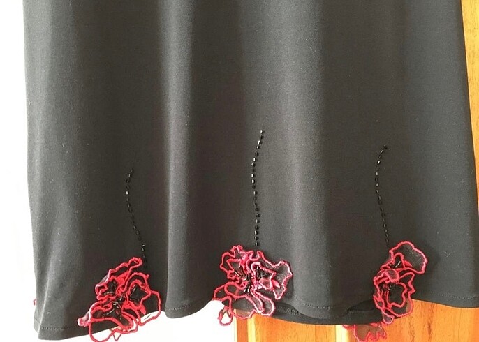 Zara Dori marka 38 beden askılı abiye elbise