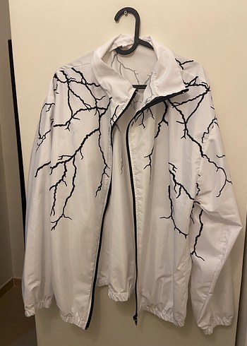 Beyaz Parlak Uzun Kollu Fermuarlı Ceket - Görsel 4