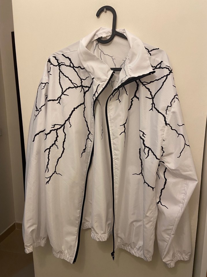 Beyaz Parlak Uzun Kollu Fermuarlı Ceket - Görsel 4