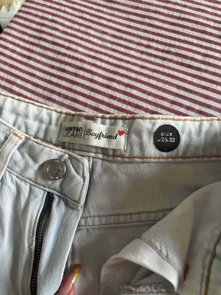 Düğmeli Beyaz Kadın Denim Pantolon - Görsel 2