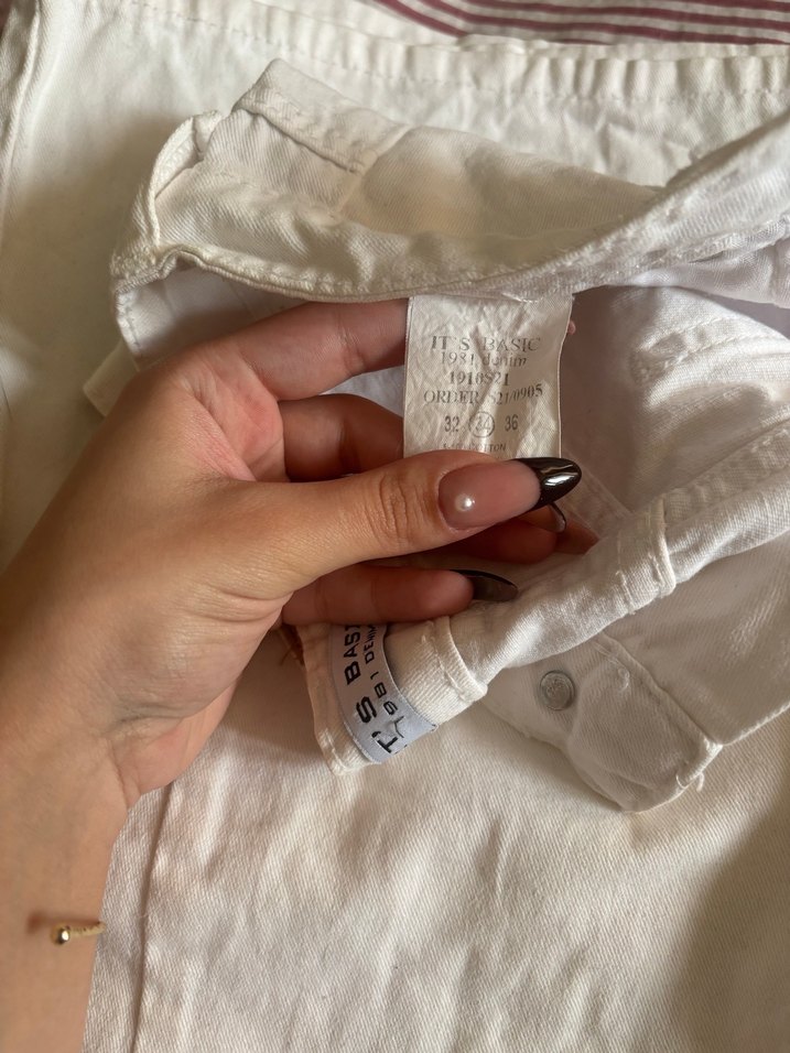 Beyaz Kadın Rahat Kesim  Kot Pantolon - Görsel 3