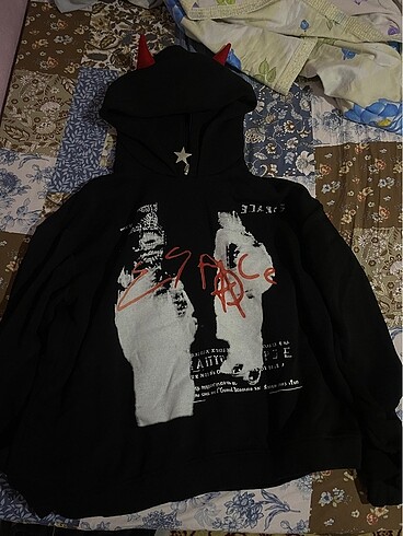 Escape hoodie / sweatshirt