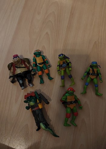 Çok Renkli Ninja Kaplumbağalar Aksiyon Figürleri