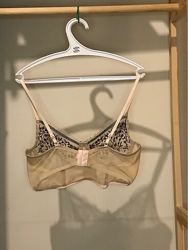 Diğer Dantelli bralet