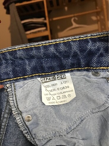 26 Beden lacivert Renk Mom kot pantolon