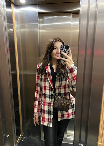 Düğmeli Ekose Desenli Kadın Blazer Ceket