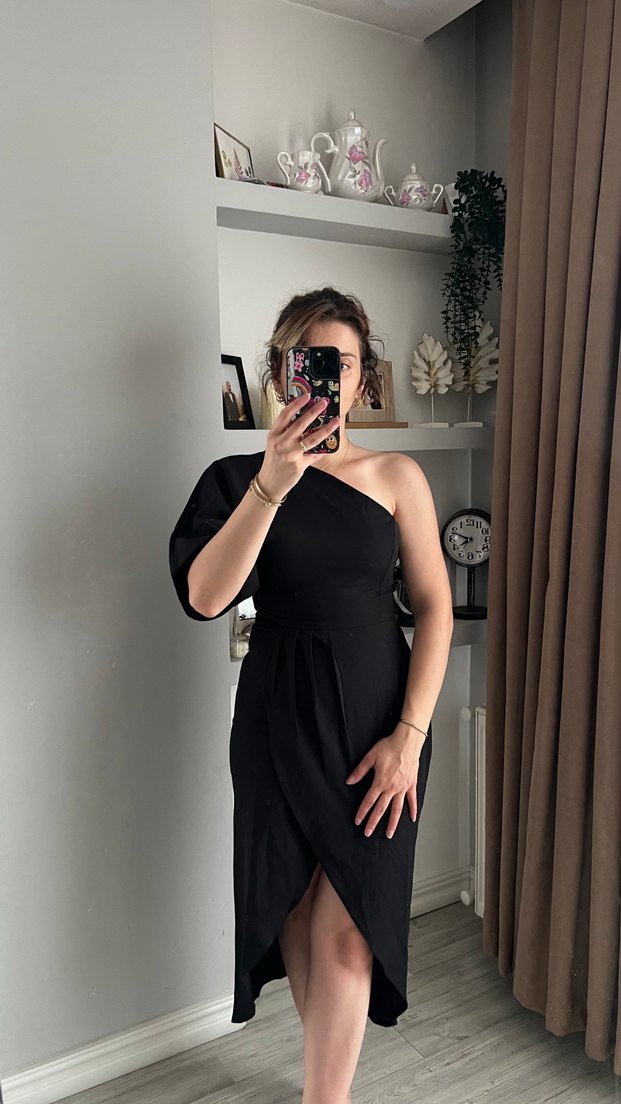 Tek Omuz Siyah Midi Elbise - Görsel 3