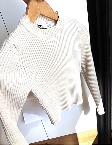 m Beden ten rengi Renk Zara crop bluz