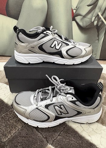 New Balance 408 Kadın Gri Sneaker Spor Ayakkabı - Görsel 3