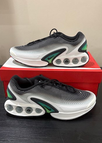 Nike Siyah Beyaz Mesh Sneaker