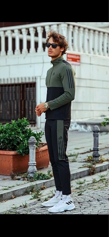 Adidas Eşofman Takımı