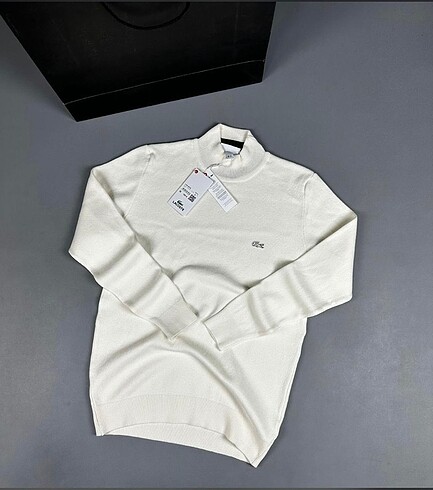 Lacoste Balıkçı Yaka