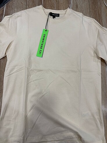 Les Benjamins Krem T-shirt