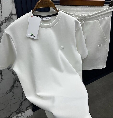 Lacoste Beyaz Basic T-shirt