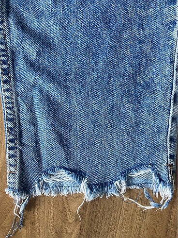 30 Beden mavi Renk Boru paça yırtık Kot pantolon