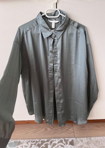 H&m gri saten gömlek