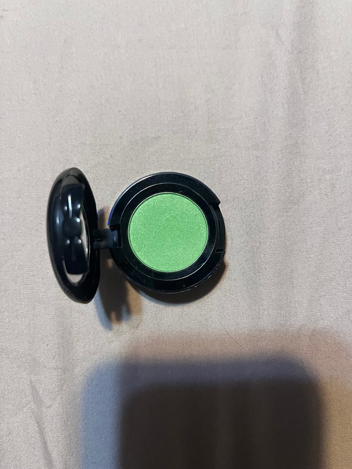 Nyx yeşil tekli far - Görsel 2