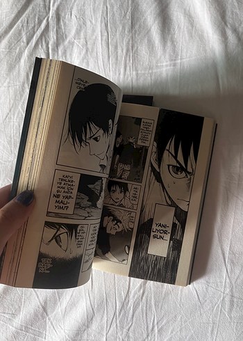  Ajin Yarı-İnsan Cilt 1 ve 2 Manga Set