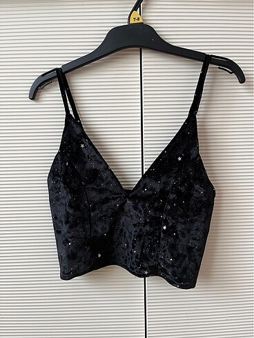 Bershka siyah kadife crop üst