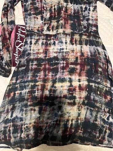 s Beden Pull and bear batik kare yaka elbise
