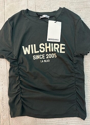 Bershka büzgülü t-shirt  - Görsel 4