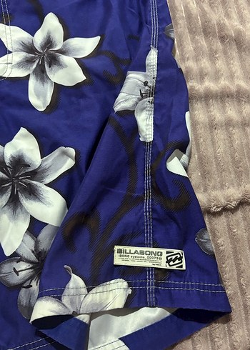 Orjinal çiçek desenli erkek deniz şortu - Görsel 4