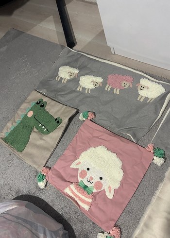 Figürlü yastık kılıfları âdet fiyatı 150 - Görsel 3