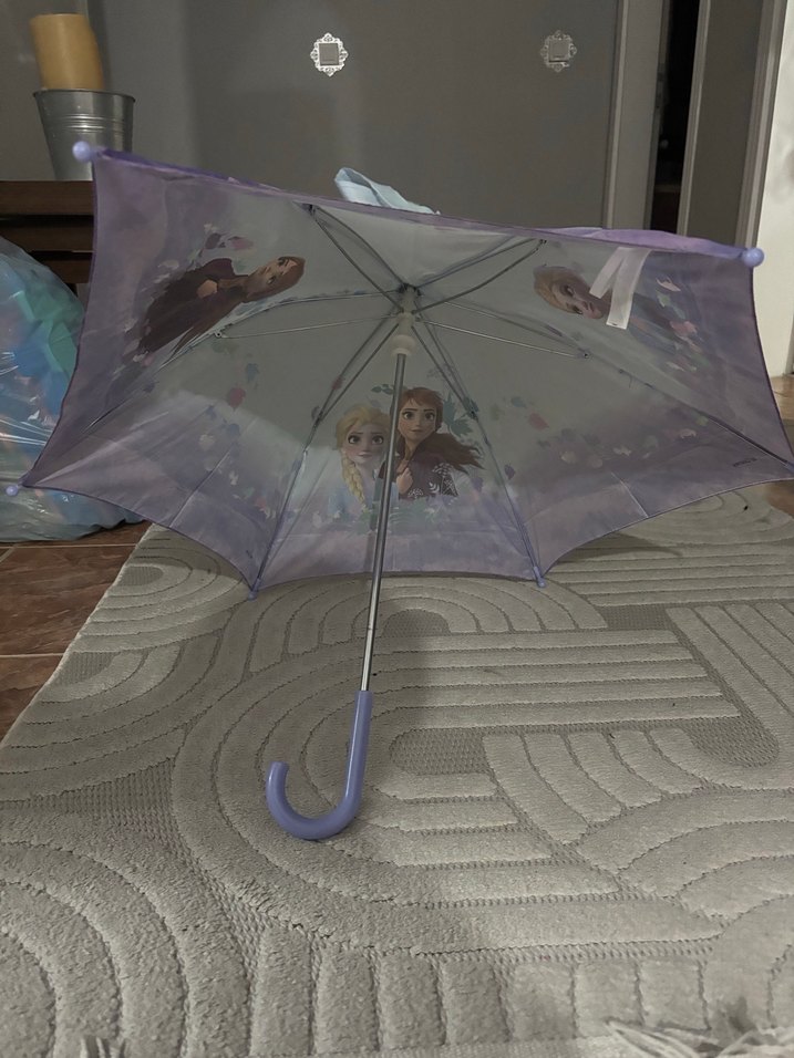 Elsa ve anna çocuk şemsiye H&M Marka - Görsel 3