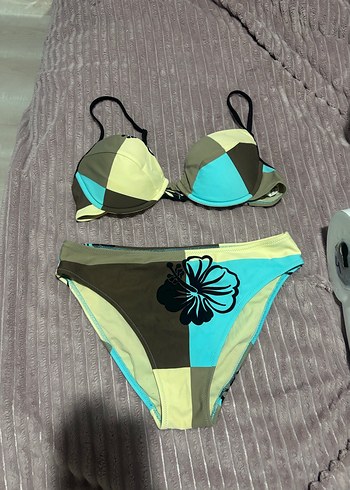 Çok Renkli desenli Mini Bikini takımı - Görsel 3