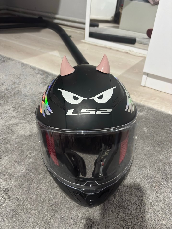 LS2 rapıd kask m beden - Görsel 5