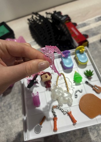 Çeşitli Küçük Oyuncak Aksesuarları - Görsel 7