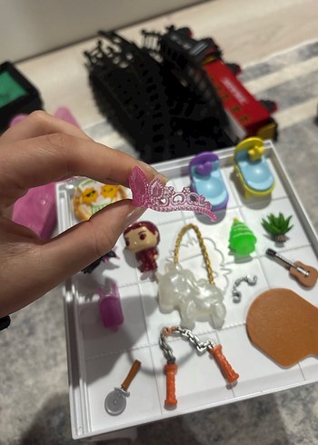 Çeşitli Küçük Oyuncak Aksesuarları - Görsel 6