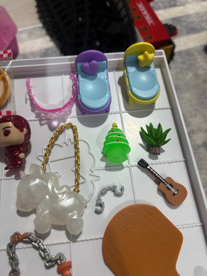 Çeşitli Küçük Oyuncak Aksesuarları - Görsel 4