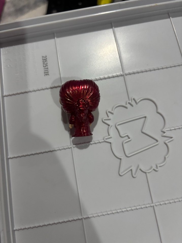 Stanger Things Funko Kinder Joy - Görsel 2