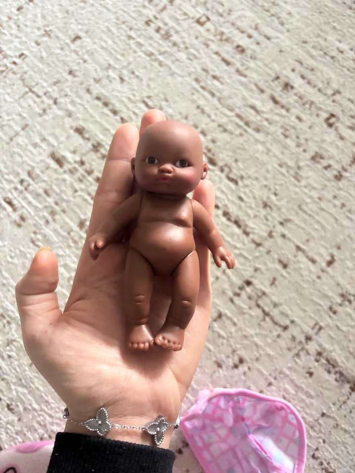 Çok Tatlı Mini Bebek ve Bornoz Seti - Görsel 3