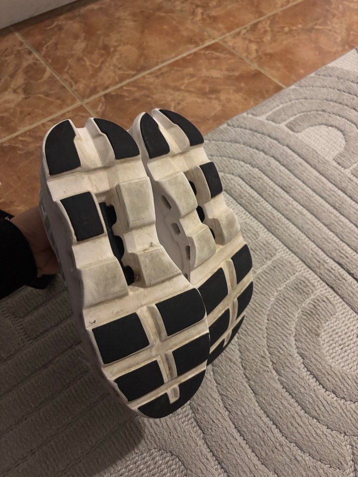 On Running Cloudmonster Spor Ayakkabı - Görsel 4